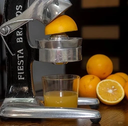 How to Use a Hand Juicer